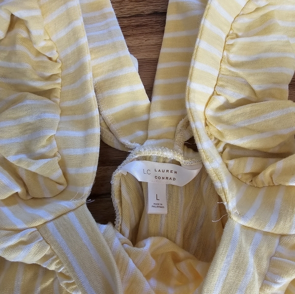 Lauren Conrad Size Large Yellow and White Tank Top - Picture 2 of 2